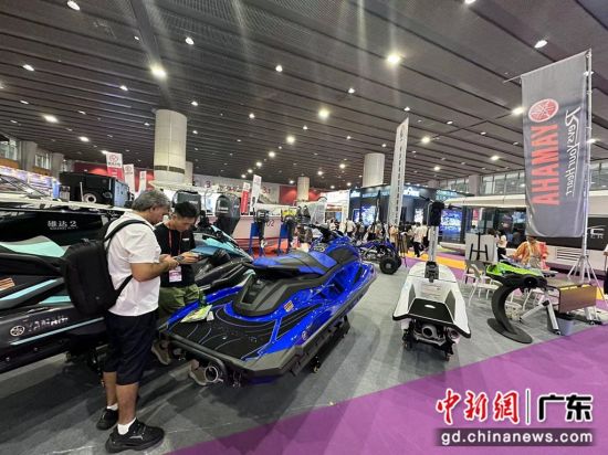 2024亞洲游艇展在廣交會展館開幕。程景偉 攝
